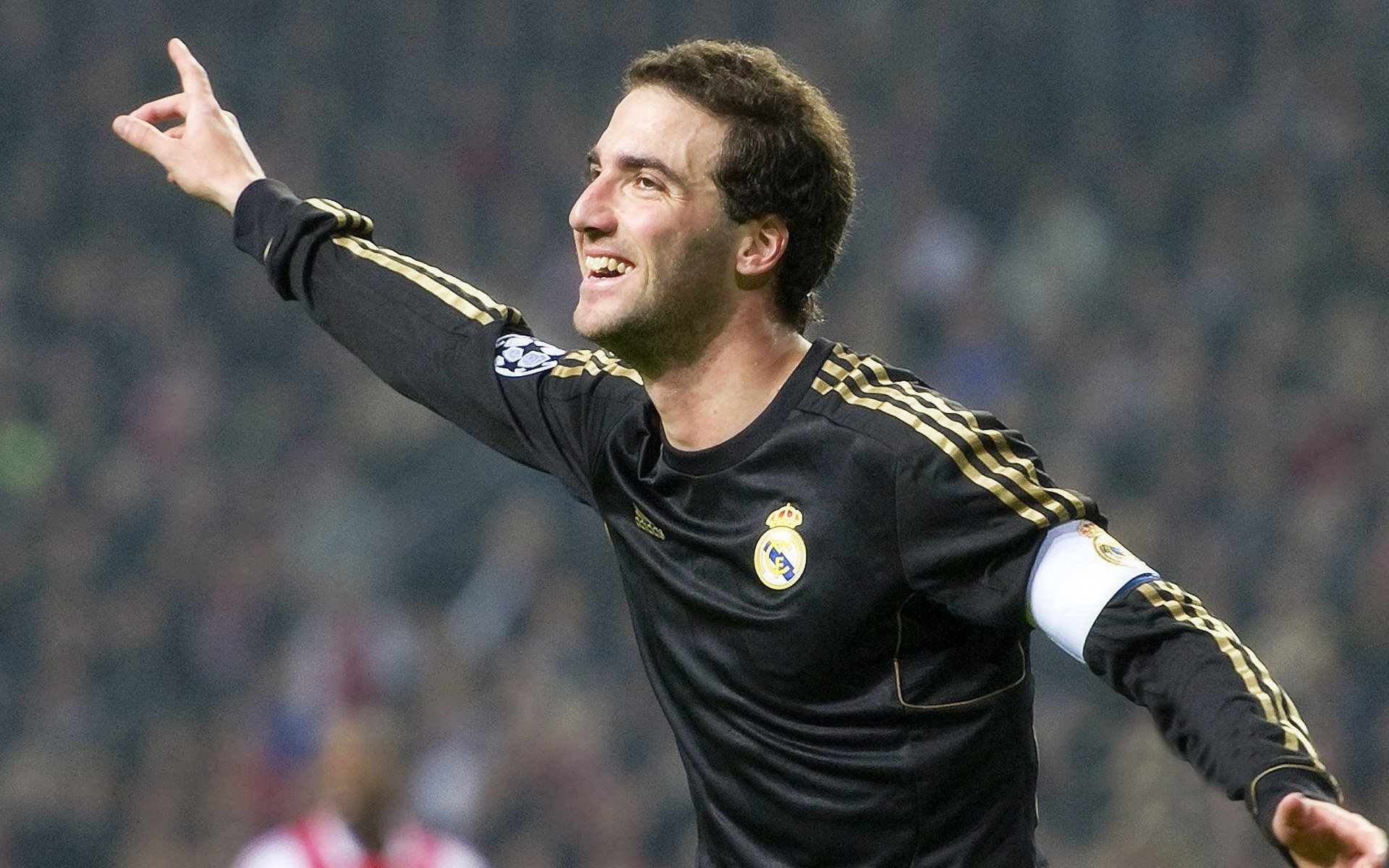 DOTA2国际邀请赛震撼落幕,欧洲战队问鼎冠军宝座