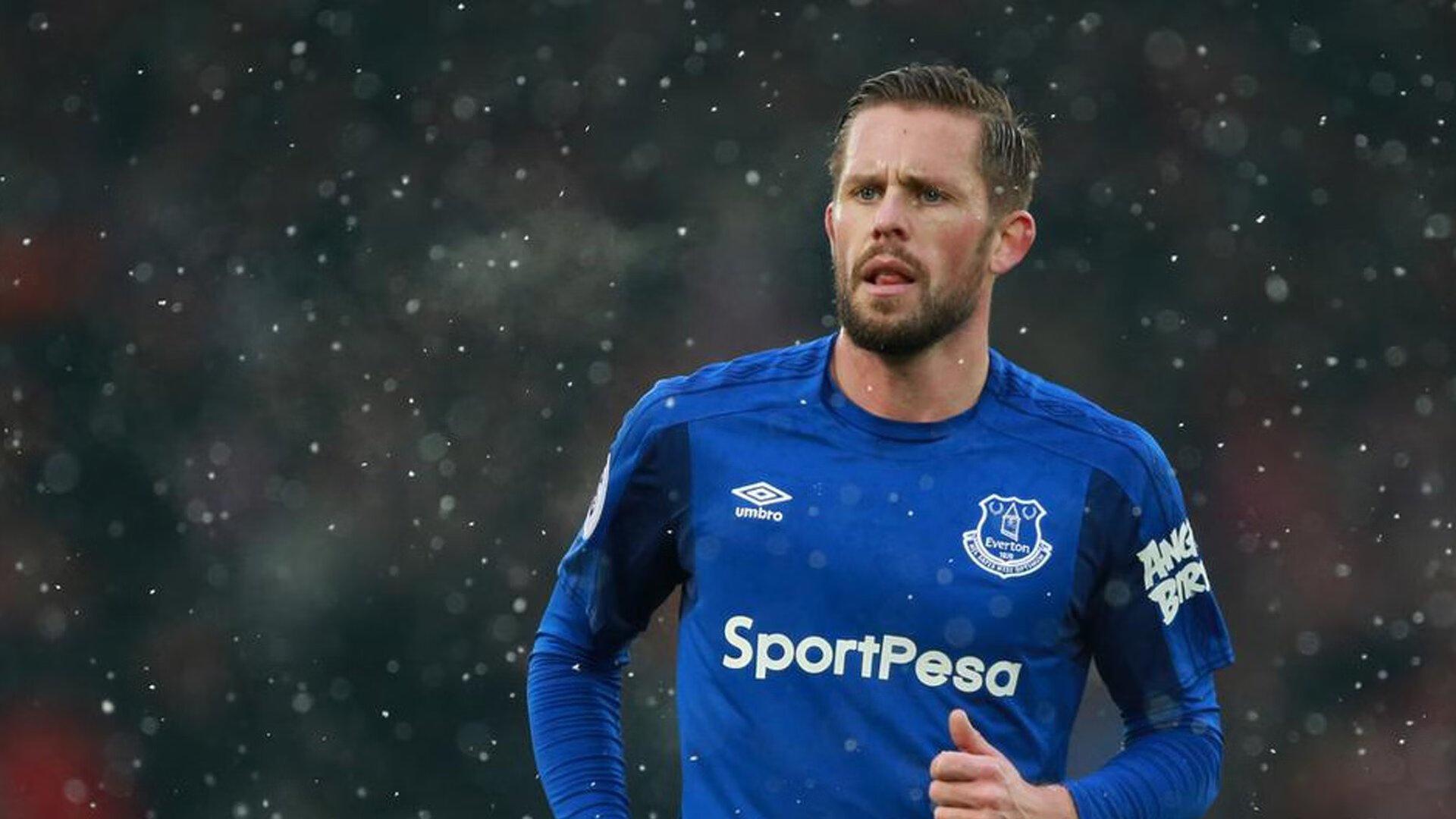 这球如何？马塞洛现场见证儿子恩佐打进代表皇马U19首球